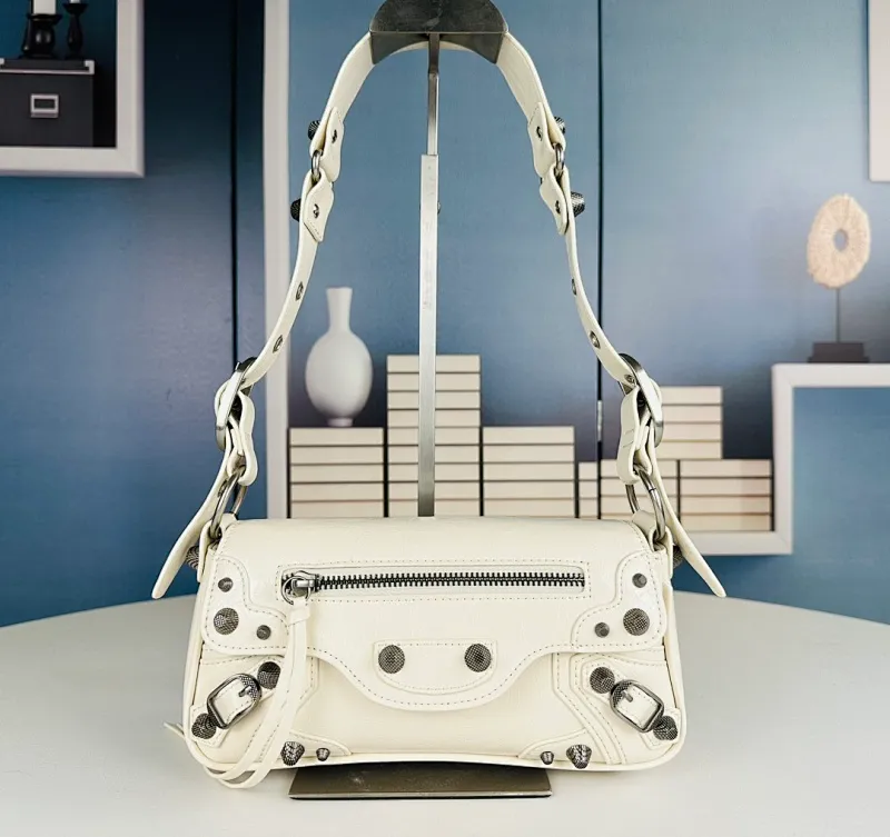 All Categories Balenciaga Women's Bags (Balenciaga) Balenciaga 6701