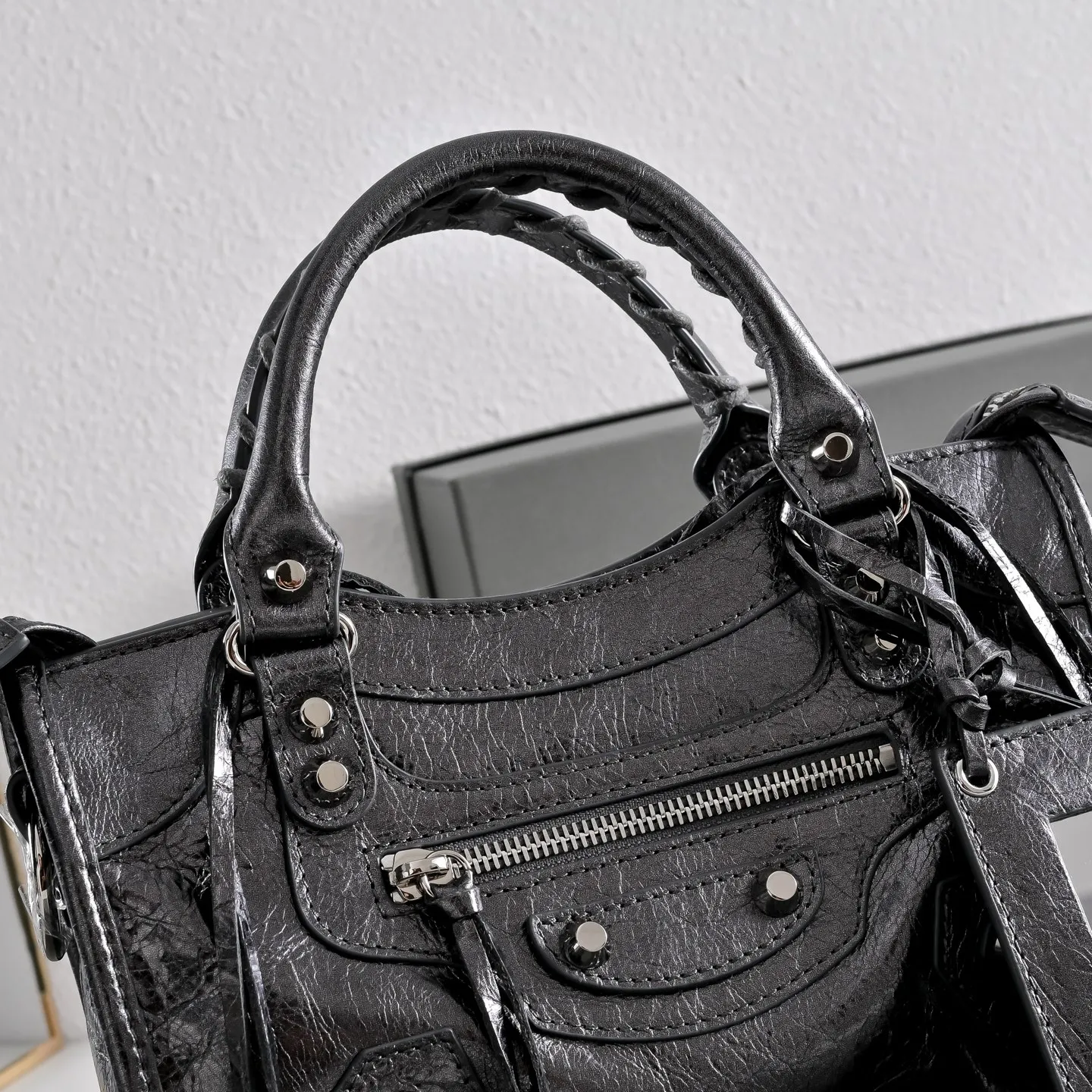 All Categories Balenciaga Women's Bags (Balenciaga) Balenciaga 2424