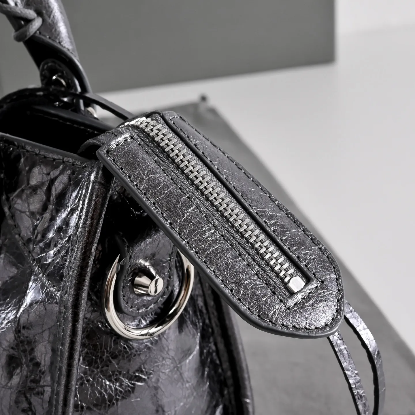All Categories Balenciaga Women's Bags (Balenciaga) Balenciaga 2424