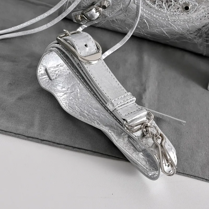 All Categories Balenciaga Women's Bags (Balenciaga) Balenciaga 2424