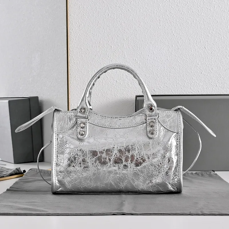 All Categories Balenciaga Women's Bags (Balenciaga) Balenciaga 2424