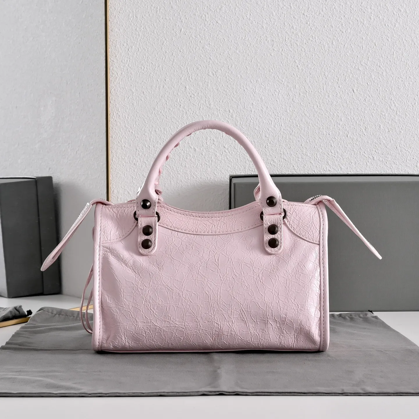 All Categories Balenciaga Women's Bags (Balenciaga) Balenciaga 2424