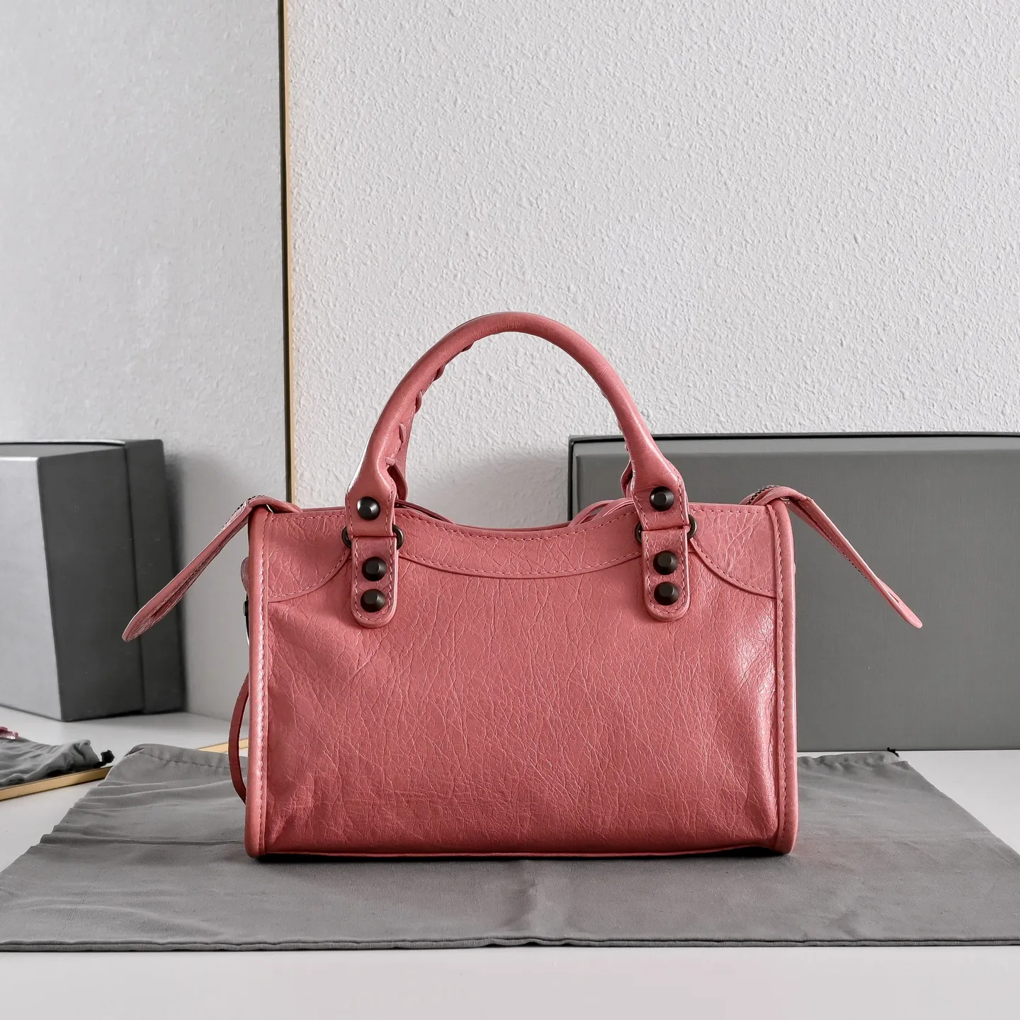 All Categories Balenciaga Women's Bags (Balenciaga) Balenciaga 2424