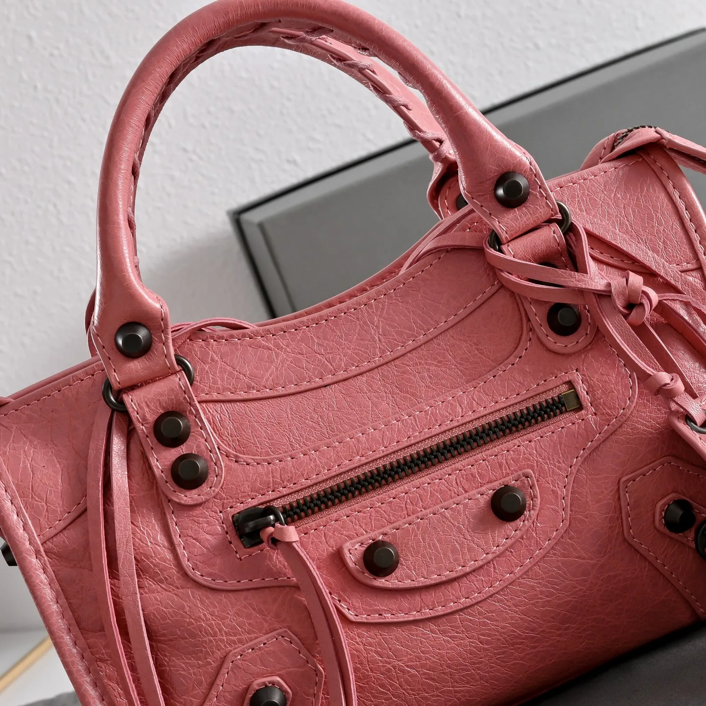 All Categories Balenciaga Women's Bags (Balenciaga) Balenciaga 2424