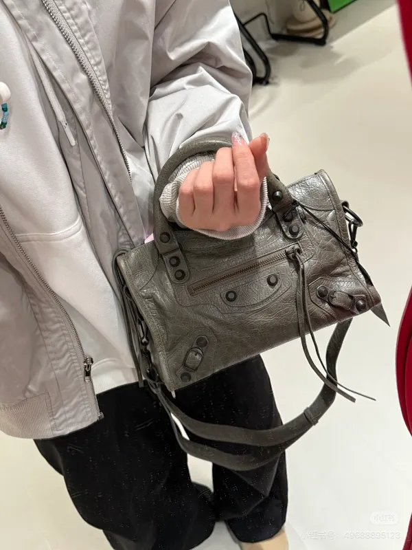 All categories Balenciaga Women's Bags (Balenciaga) Balenciaga 188052