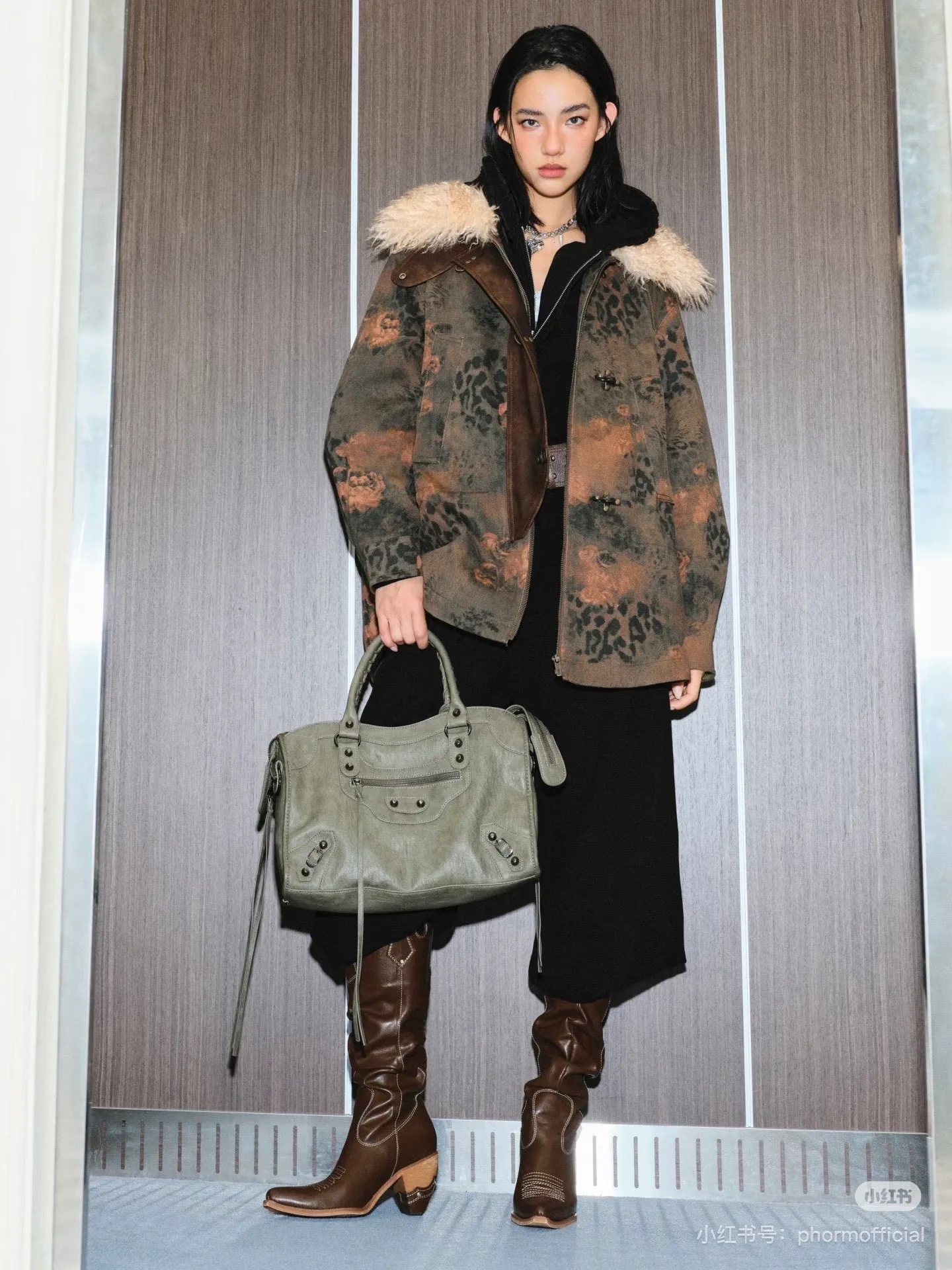 All categories Balenciaga Women's Bags (Balenciaga) Balenciaga 188052