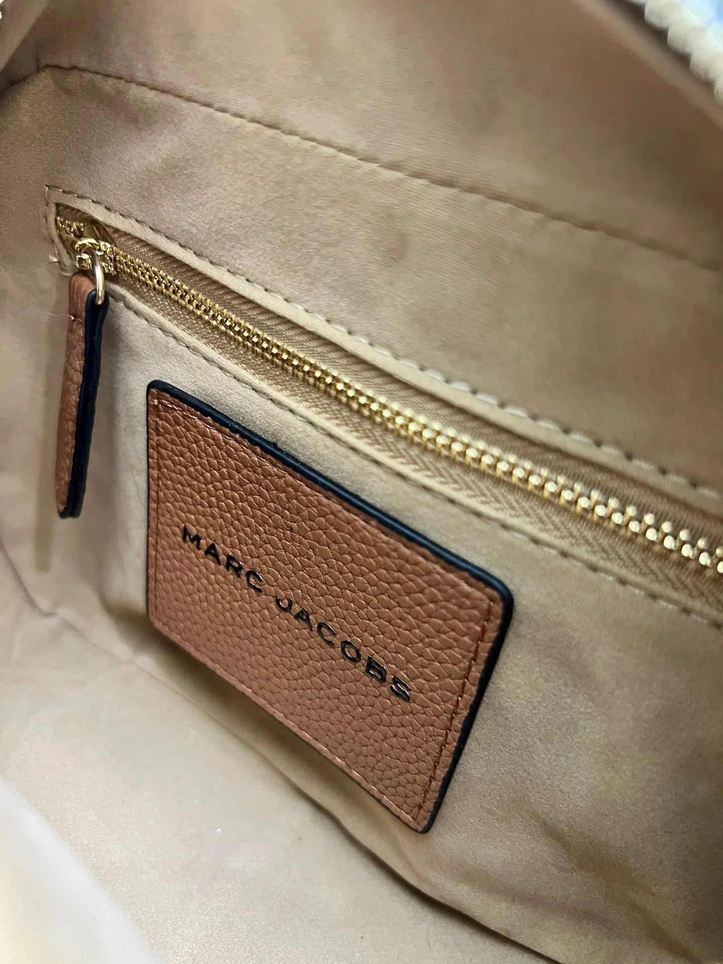 All Categories Official Website "Brand Women's Bags" Women's Bags 💙 BALENCIAGA 2025 New Balenciaga Crossbody Bag