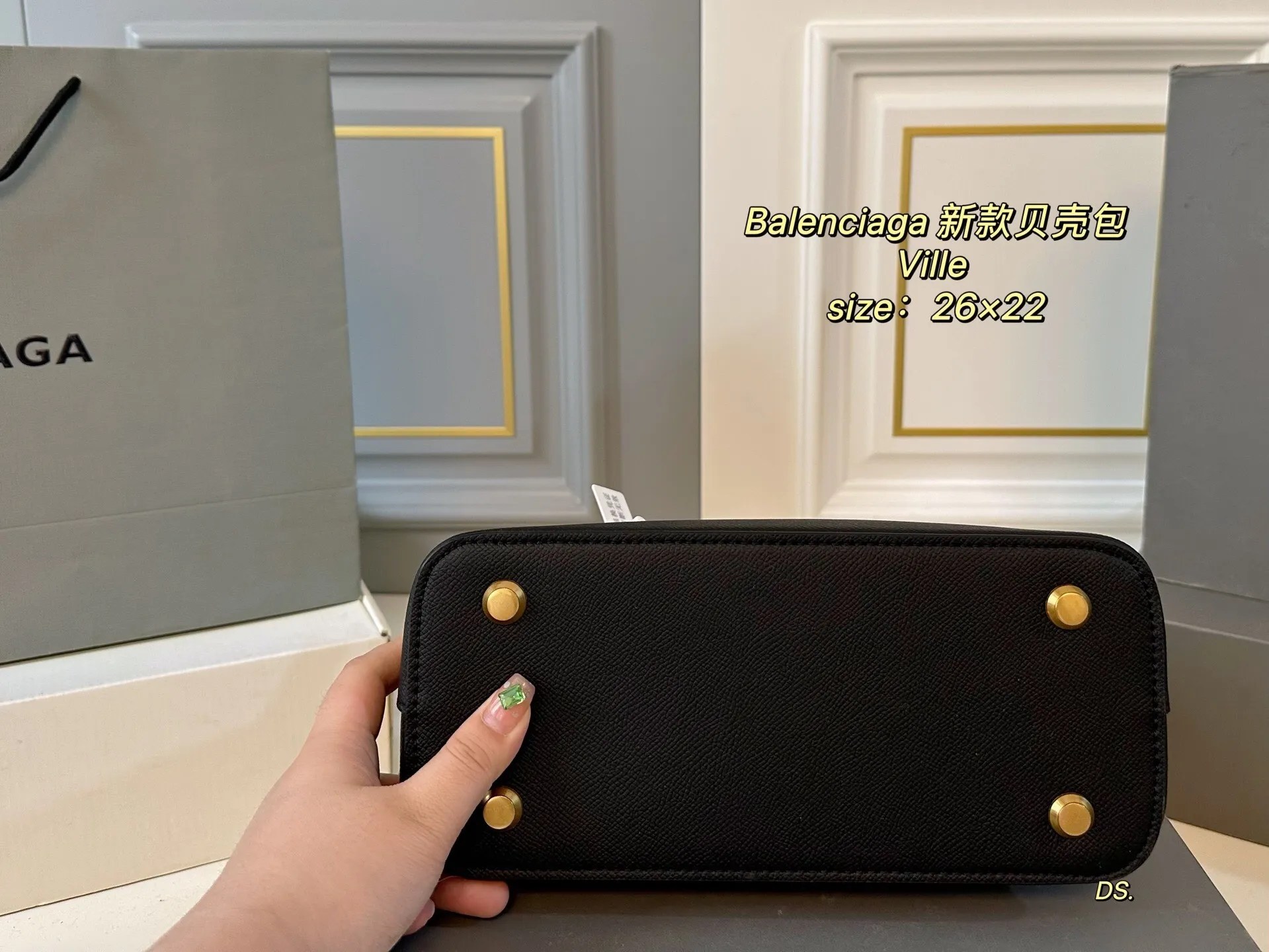 All Categories Official Website "Brand Women's Bags" Women's Bags 💙 BALENCIAGA 2025 New Balenciaga Crossbody Bag