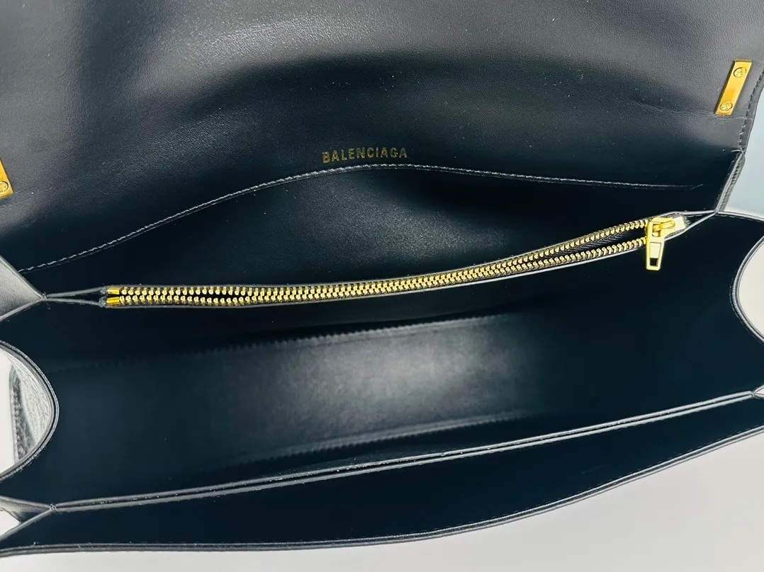 All Categories Balenciaga Women's Bags (Balenciaga) Balenciaga 9005