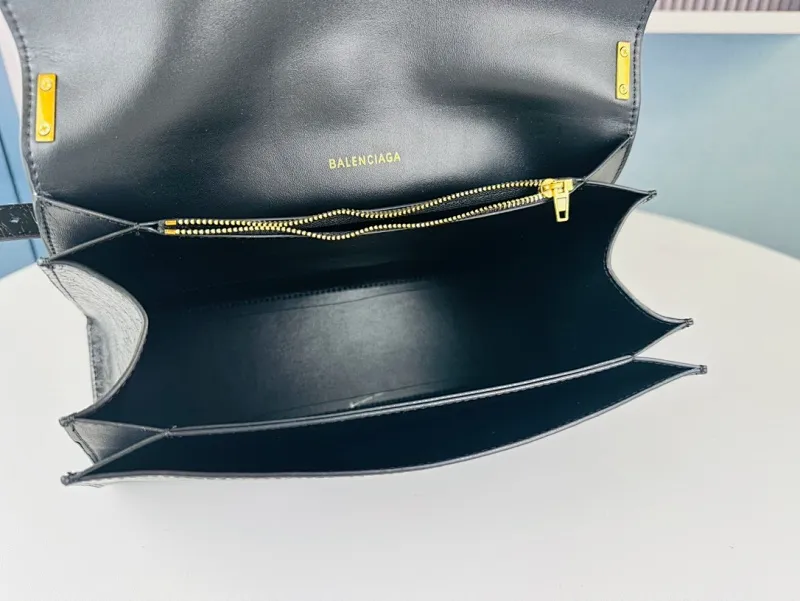 All Categories Balenciaga Women's Bags (Balenciaga) Balenciaga 9005