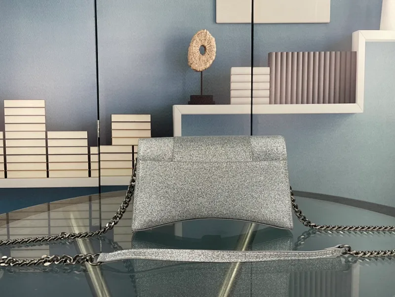 All categories Official website "Brand Women's Bags" Women's Bags 💙 BALENCIAGA 2023 latest Balenciaga crossbody bag