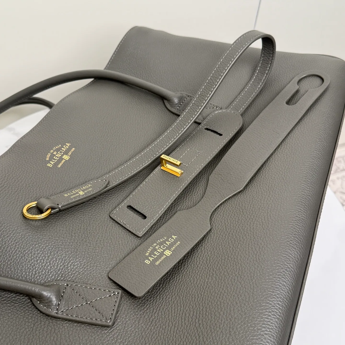 All Categories Balenciaga Women's Bags (Balenciaga) Balenciaga All