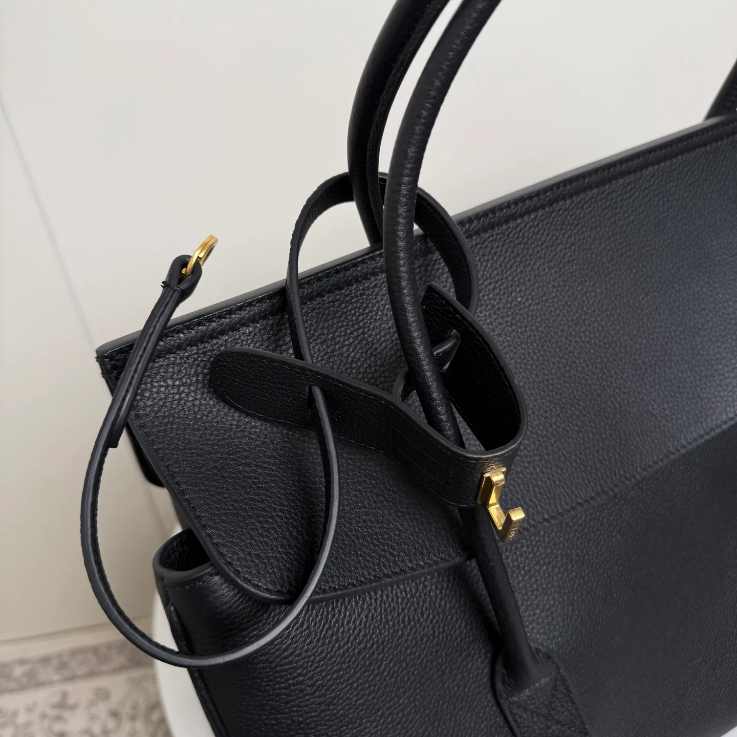 All Categories Balenciaga Women's Bags (Balenciaga) Balenciaga All