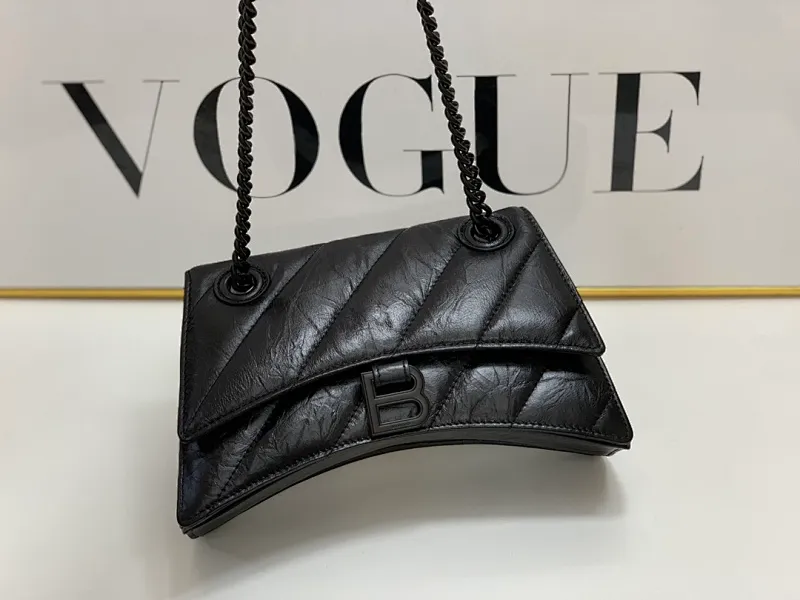 All categories Official website "Brand Women's Bags" Women's Bags 💙 BALENCIAGA 2023 latest Balenciaga crossbody bag