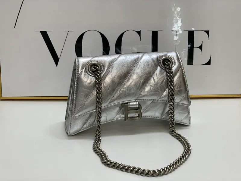 All categories Official website "Brand Women's Bags" Women's Bags 💙 BALENCIAGA 2023 latest Balenciaga crossbody bag