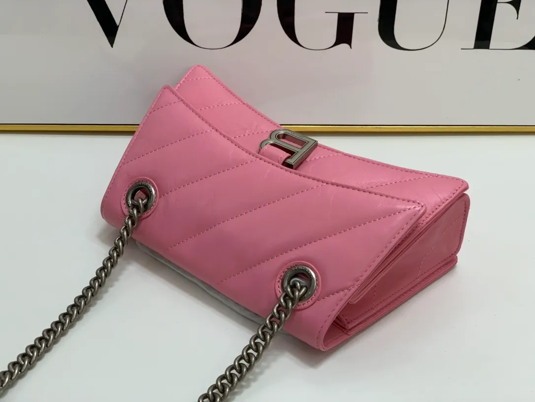 All categories Official website "Brand Women's Bags" Women's Bags 💙 BALENCIAGA 2023 latest Balenciaga crossbody bag