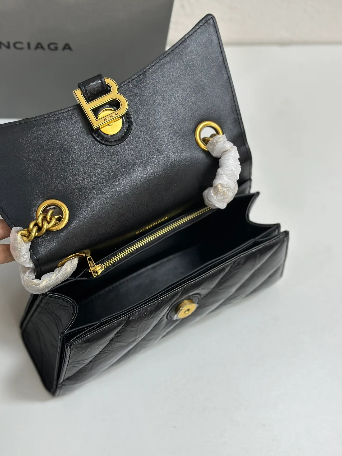 All categories Official website "Brand Women's Bags" Women's Bags 💙 BALENCIAGA 2023 latest Balenciaga crossbody bag
