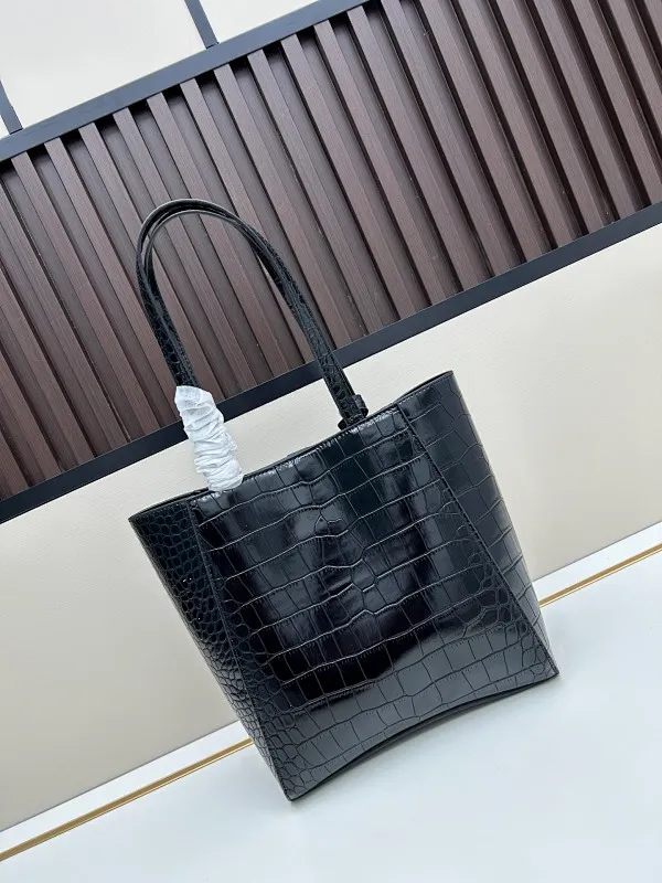 All Categories Balenciaga Women's Bags (Balenciaga) Balenciaga 6002