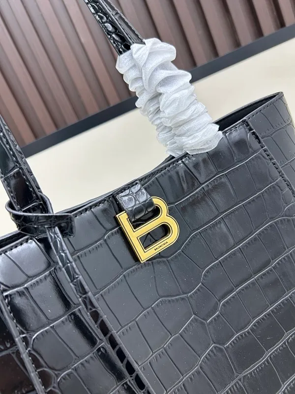 All Categories Balenciaga Women's Bags (Balenciaga) Balenciaga 6002