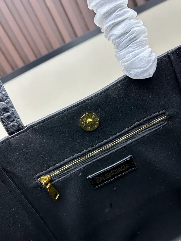 All Categories Balenciaga Women's Bags (Balenciaga) Balenciaga 6002