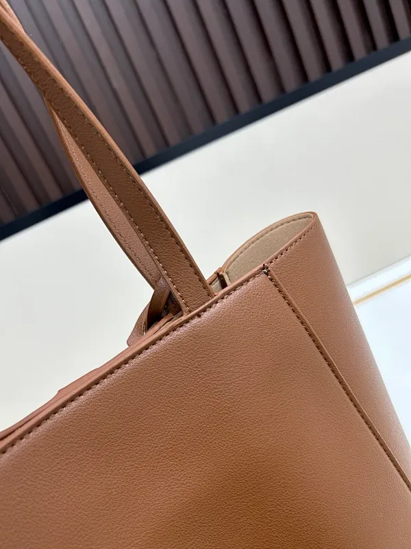 All Categories Balenciaga Women's Bags (Balenciaga) Balenciaga 6002