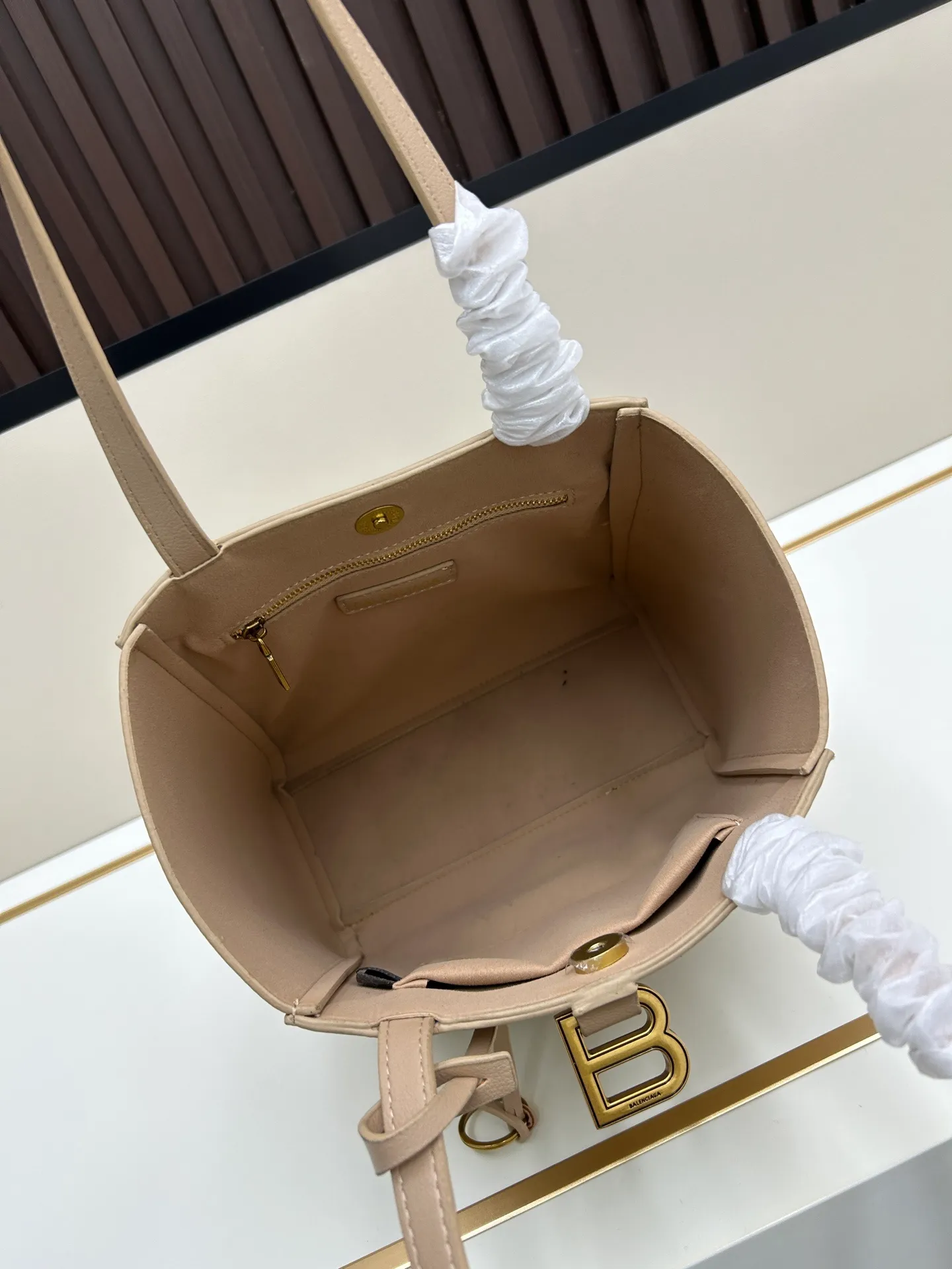 All Categories Balenciaga Women's Bags (Balenciaga) Balenciaga 6002
