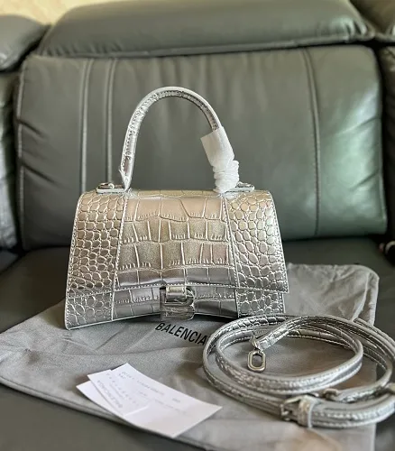All Categories Official Website "Brand Women's Bags" Women's Bags 💙 BALENCIAGA 2026 New BALENCIAGA Crocodile Pattern Buckle Hourglass Bag