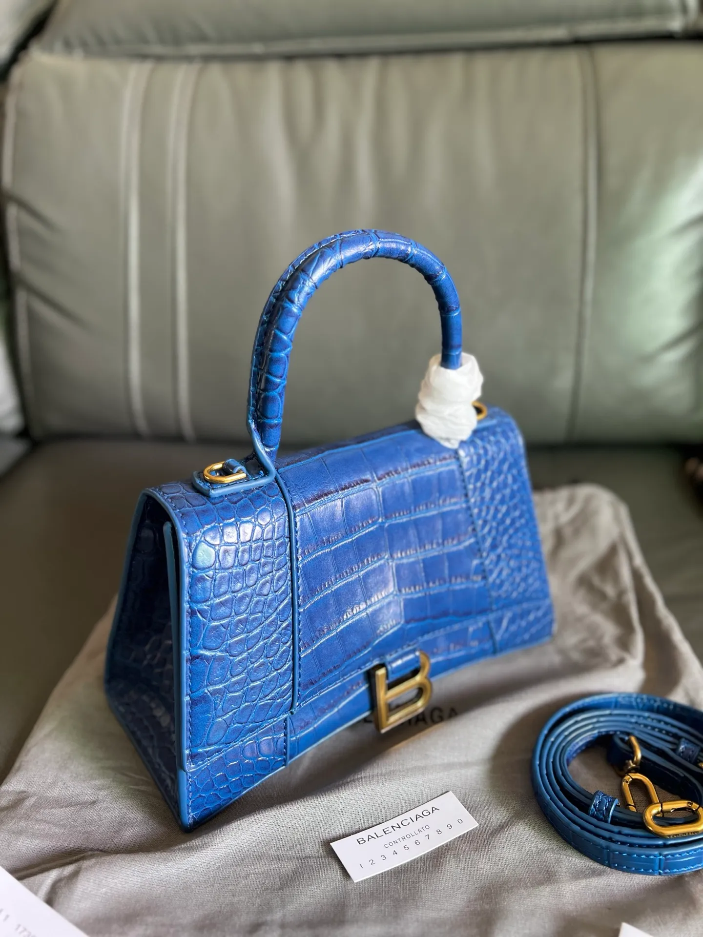 All Categories Official Website "Brand Women's Bags" Women's Bags 💙 BALENCIAGA 2026 New BALENCIAGA Crocodile Pattern Buckle Hourglass Bag