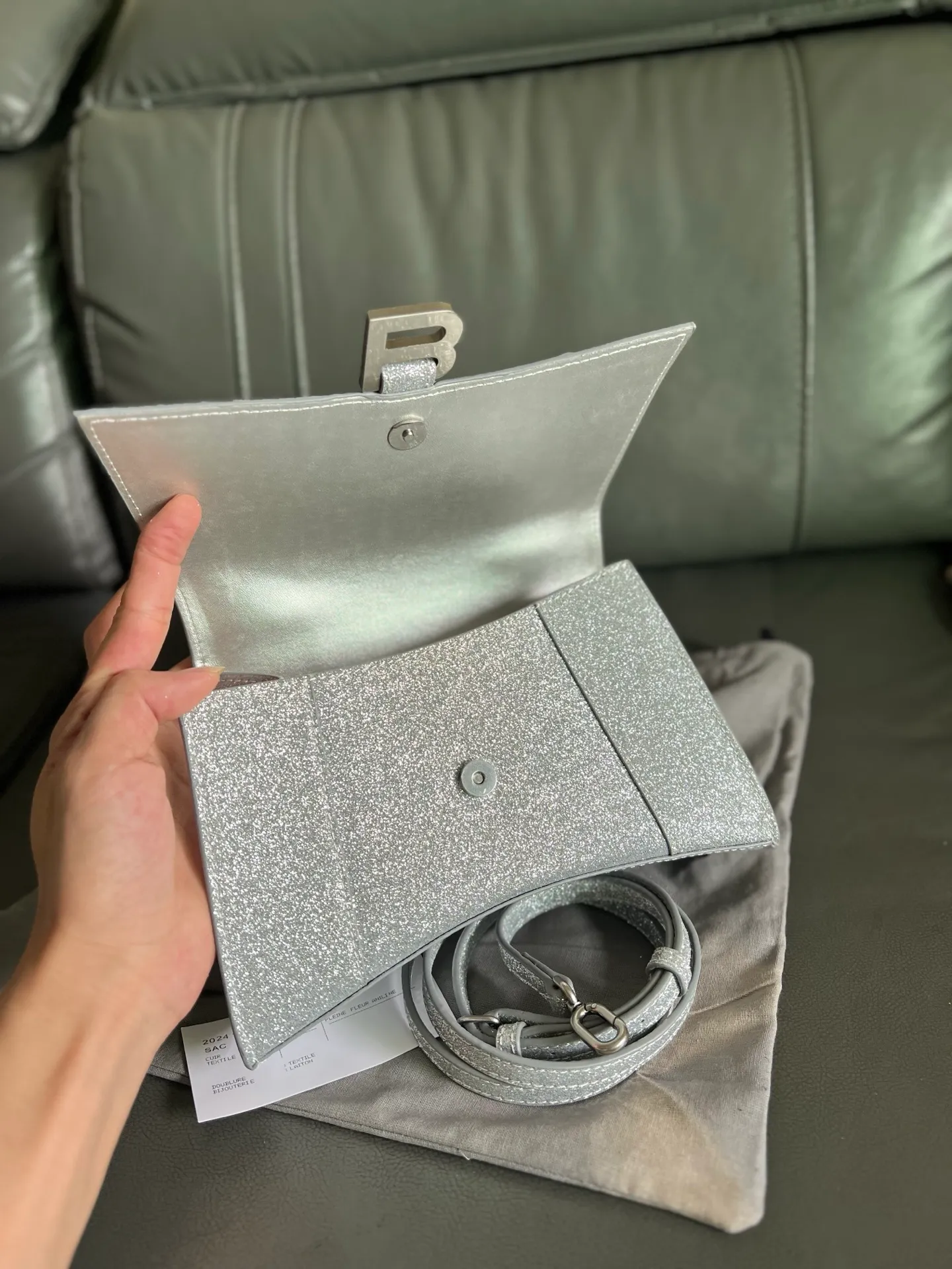 All Categories Official Website "Brand Women's Bags" Women's Bags 💙 BALENCIAGA 2026 New BALENCIAGA Crocodile Pattern Buckle Hourglass Bag