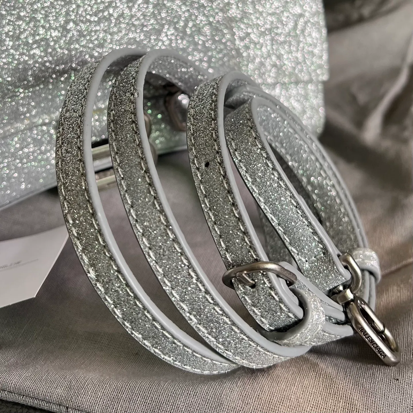 All Categories Official Website "Brand Women's Bags" Women's Bags 💙 BALENCIAGA 2026 New BALENCIAGA Crocodile Pattern Buckle Hourglass Bag