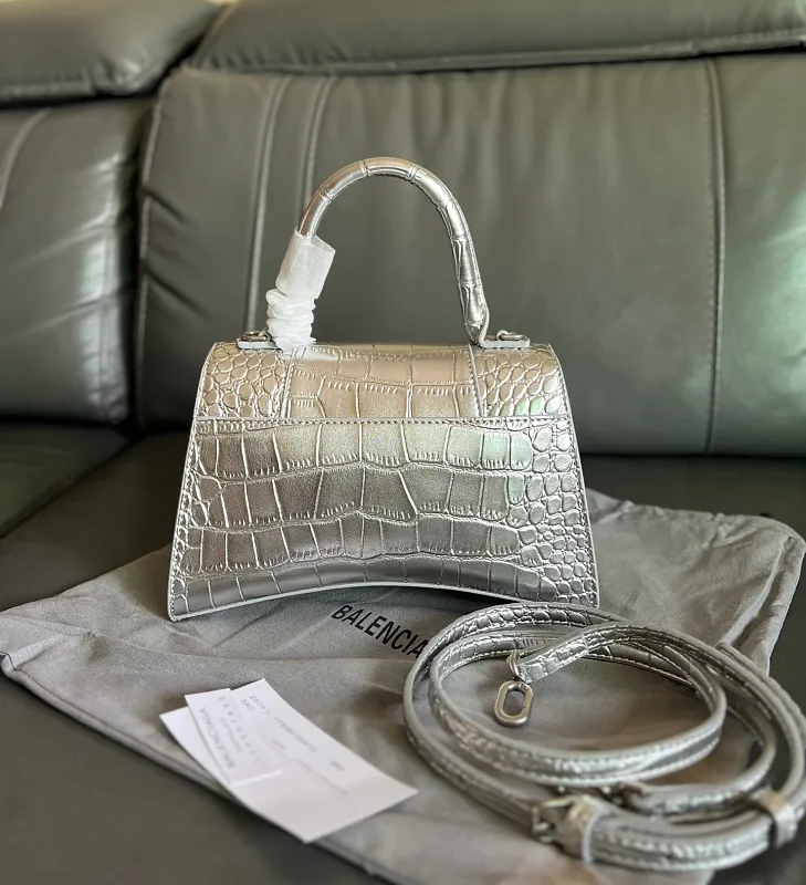 All Categories Official Website "Brand Women's Bags" Women's Bags 💙 BALENCIAGA 2026 New BALENCIAGA Crocodile Pattern Buckle Hourglass Bag