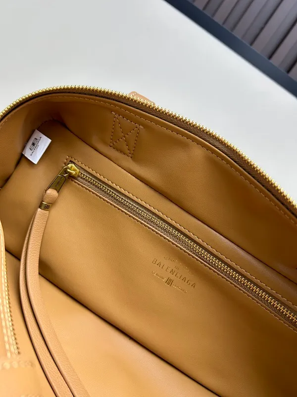 All Categories Balenciaga Women's Bags (Balenciaga) Balenciaga 309