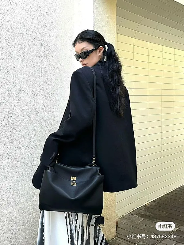 All Categories Balenciaga Women's Bags (Balenciaga) Balenciaga 352