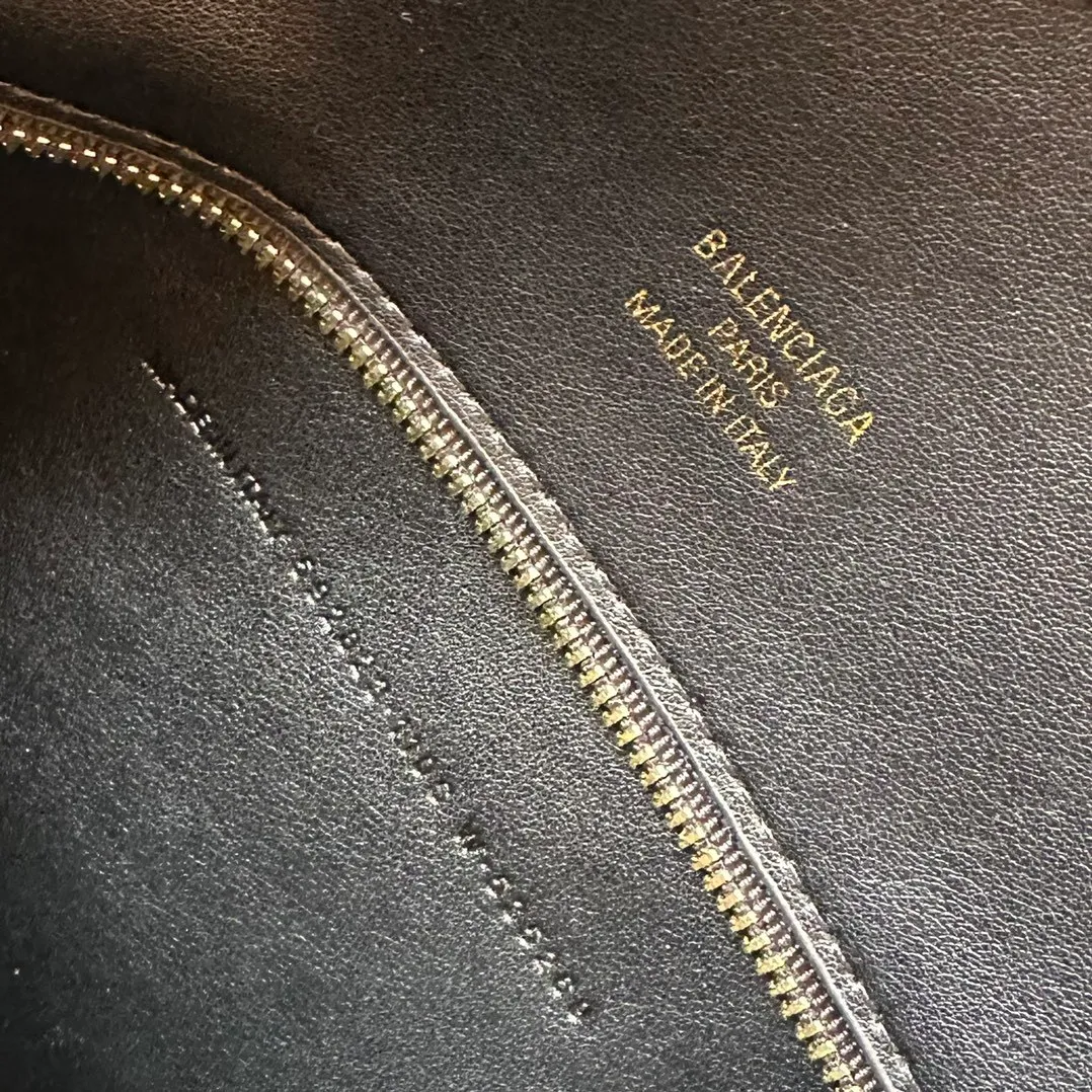 All Categories Balenciaga Women's Bags (Balenciaga) Balenciaga 352