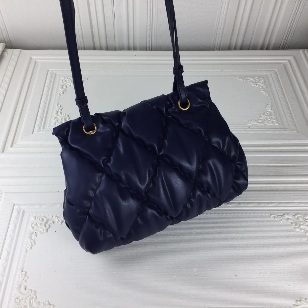 All categories Official website "Brand Women's Bags" Women's Bags 💙 BALENCIAGA 2023 latest Balenciaga crossbody bag