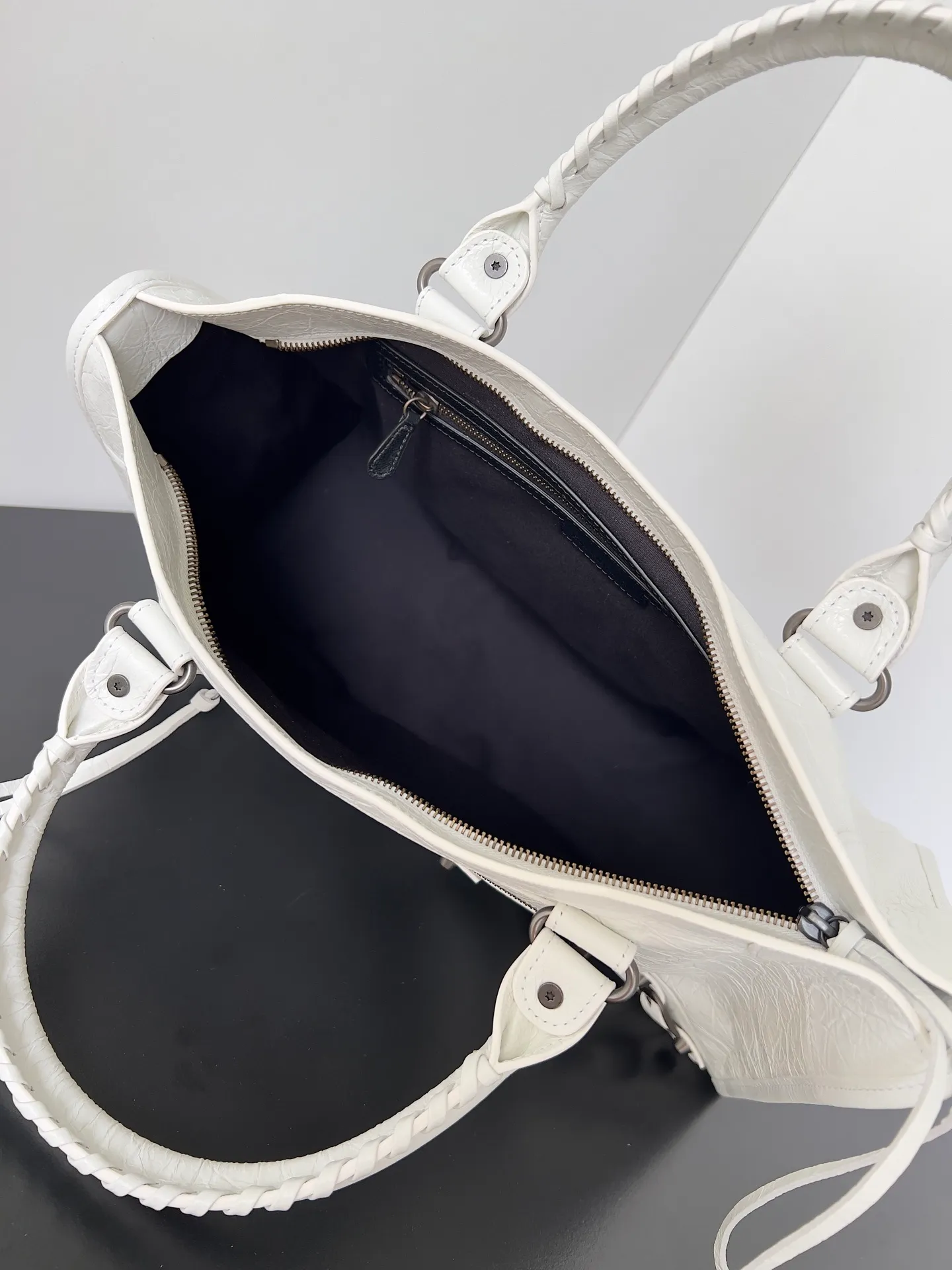 All Categories Balenciaga Women's Bags (Balenciaga) Balenciaga 3723