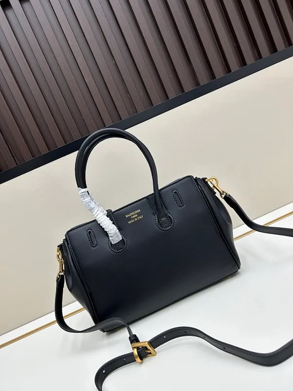 All categories Balenciaga Women's Bags (Balenciaga) Balenciaga 804816