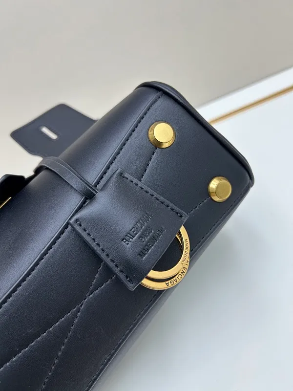 All categories Balenciaga Women's Bags (Balenciaga) Balenciaga 804816