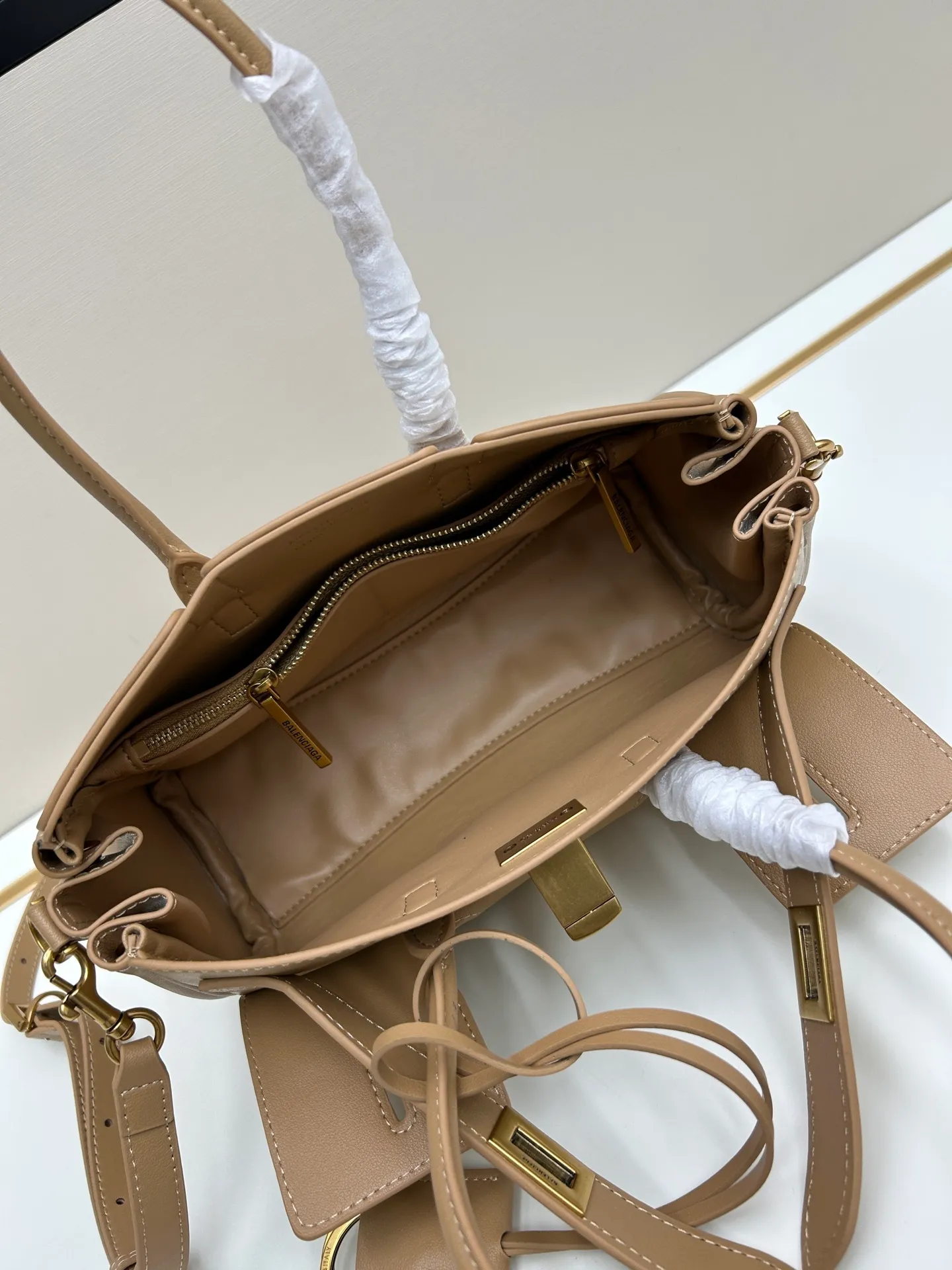 All categories Balenciaga Women's Bags (Balenciaga) Balenciaga 804816