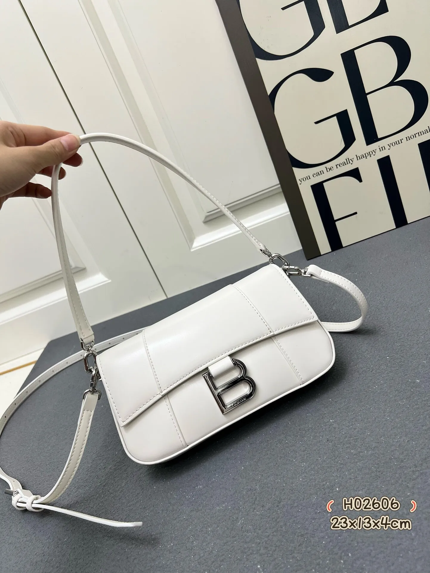 All Categories Official Website "Brand Women's Bags" Women's Bags 💙 BALENCIAGA 2025 New Balenciaga Crossbody Bag