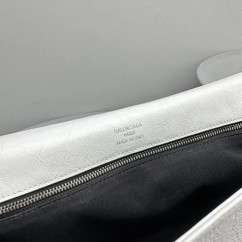 All Categories Balenciaga Women's Bags (Balenciaga) Balenciaga 2323
