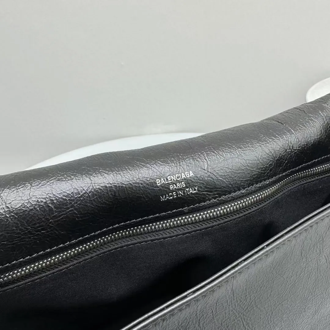 All Categories Balenciaga Women's Bags (Balenciaga) Balenciaga 2323