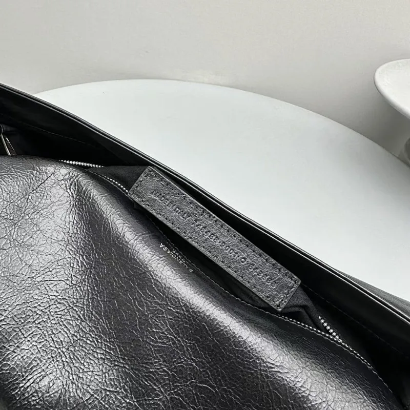 All Categories Balenciaga Women's Bags (Balenciaga) Balenciaga 2323