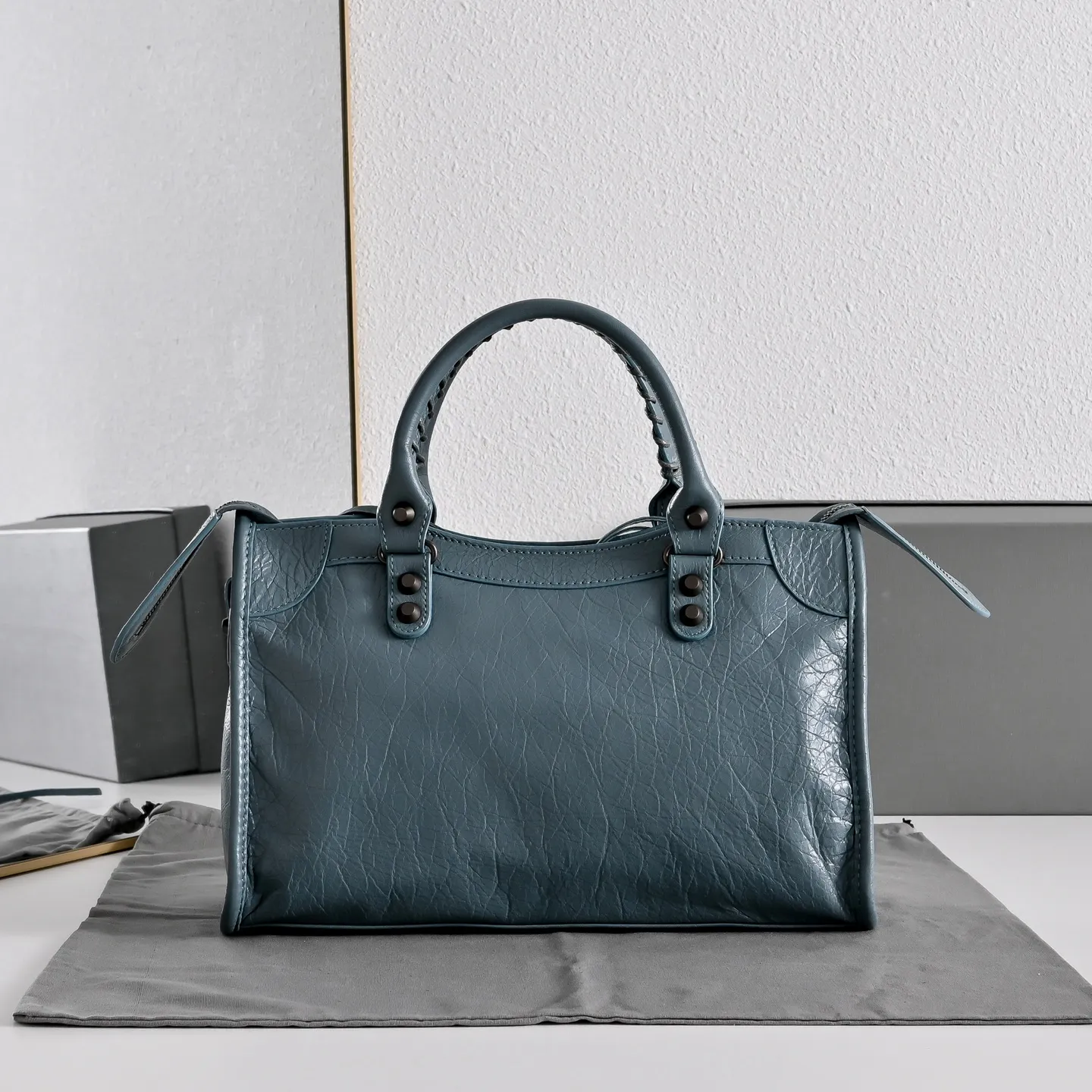 All Categories Balenciaga Women's Bags (Balenciaga) Balenciaga 3030