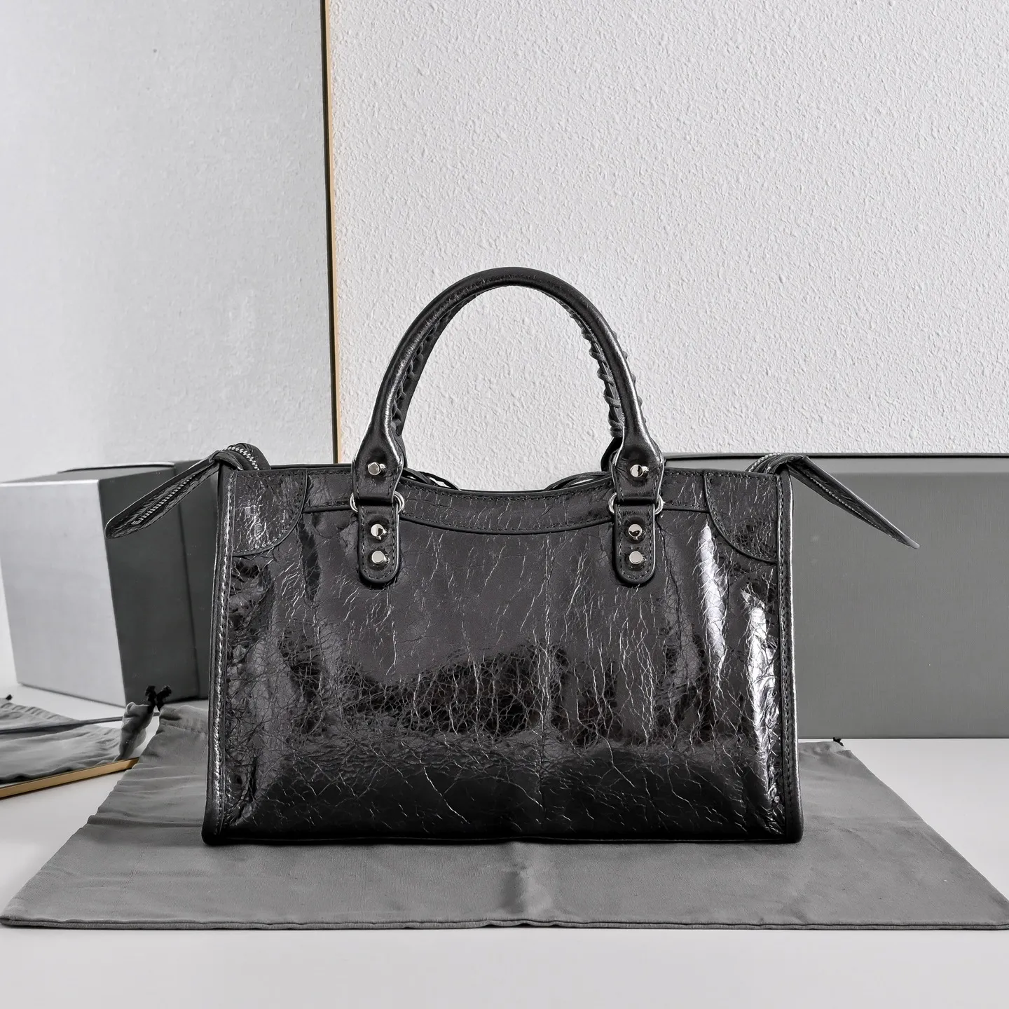 All Categories Balenciaga Women's Bags (Balenciaga) Balenciaga 3030