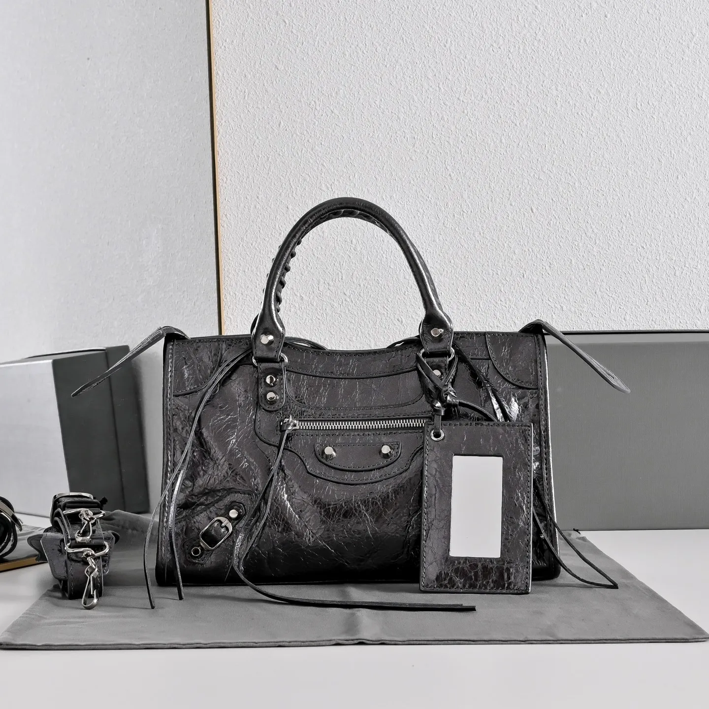 All Categories Balenciaga Women's Bags (Balenciaga) Balenciaga 3030