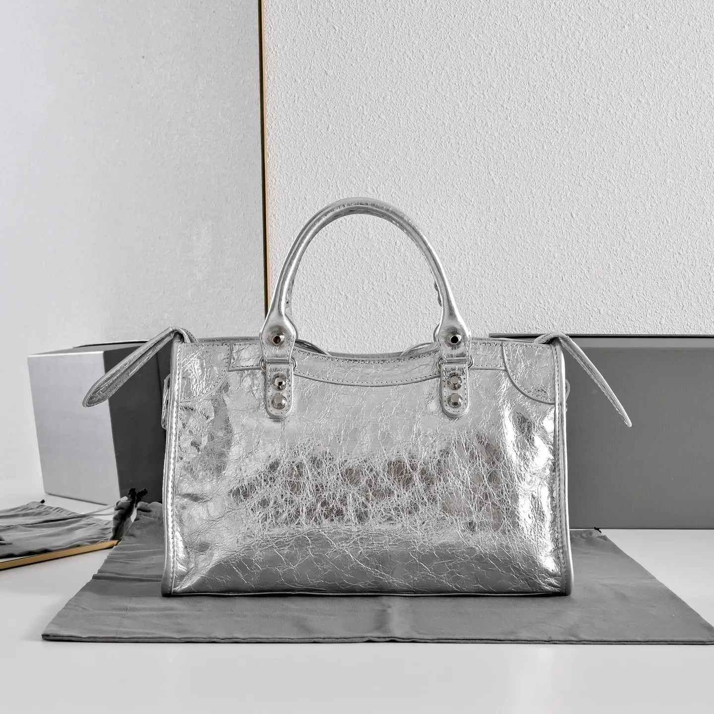All Categories Balenciaga Women's Bags (Balenciaga) Balenciaga 3030