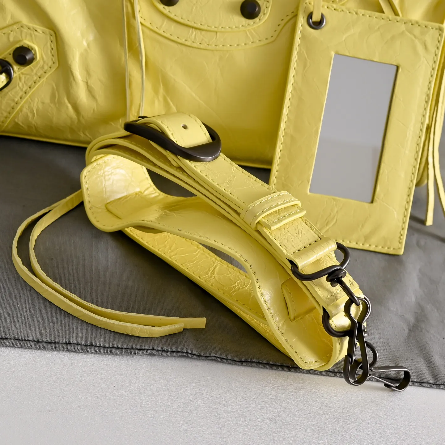 All Categories Balenciaga Women's Bags (Balenciaga) Balenciaga 3030