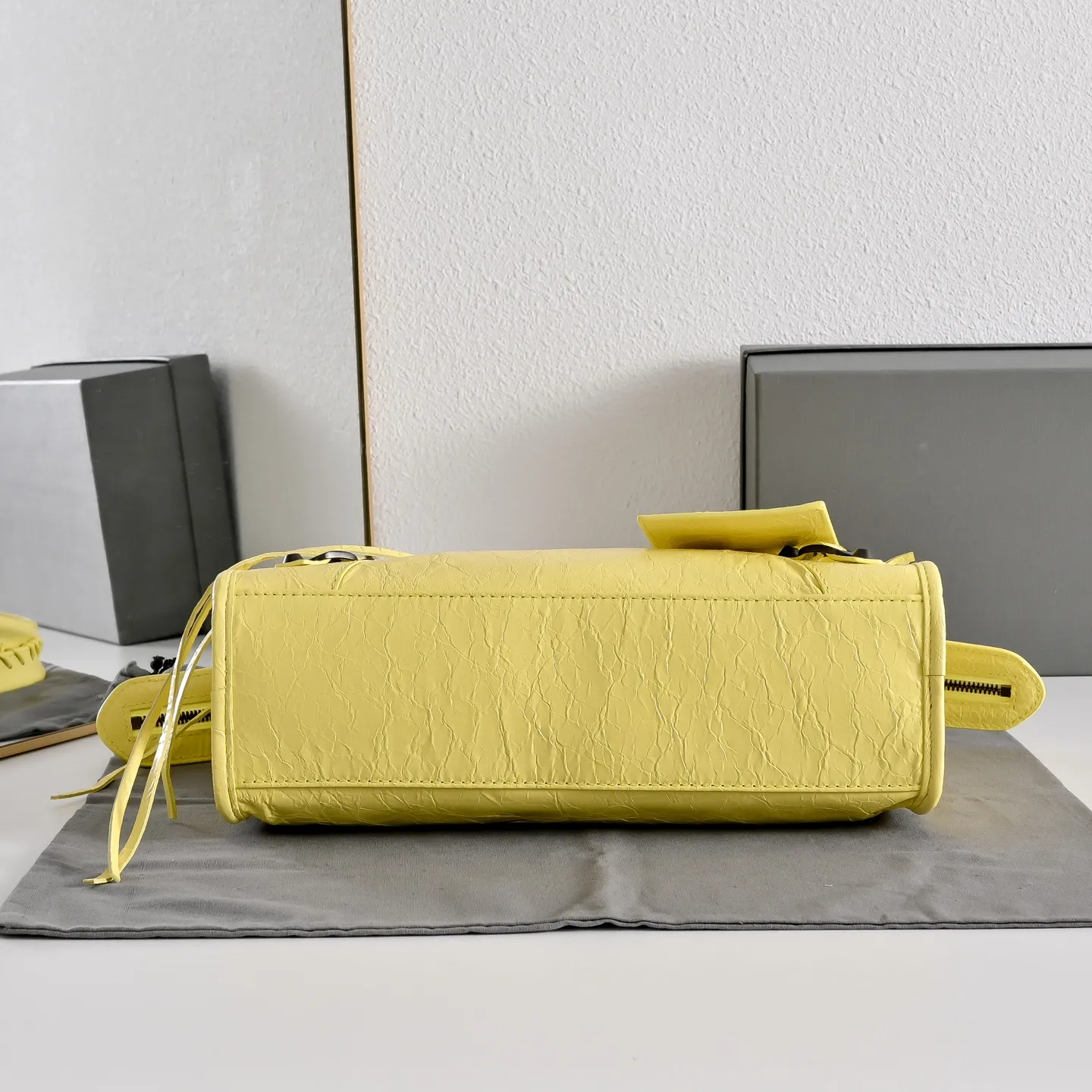 All Categories Balenciaga Women's Bags (Balenciaga) Balenciaga 3030