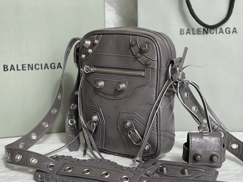 All Categories Balenciaga Women's Bags (Balenciaga) Balenciaga 1205